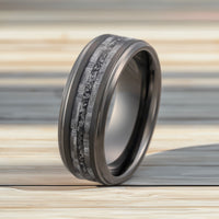 Tungsten wedding Band, Gunmetal Carbon Fiber W/ Meteorite Center Inlay Ring 8mm
